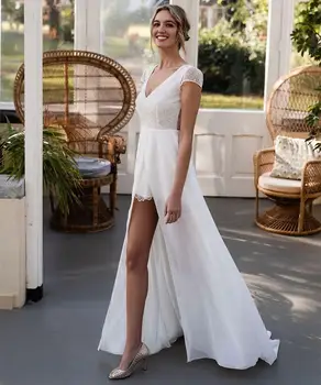 Plaj düğün elbisesi Şifon Basit Ön Kısa Uzun Geri Kısa Kollu V Yaka gelinlikler Kat Uzunluk Ucuz Bohemian Rustik