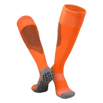 Yaz futbolcu çorapları erkek Nefes Set Başına 5 Çift Eğitim Çorap Diz Boyu spor çorapları Toptan