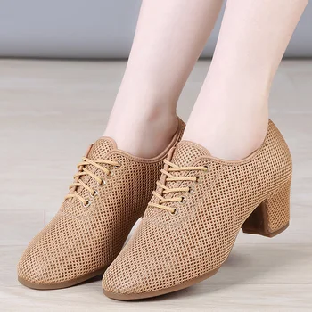 Latin dans ayakkabıları bayanlar dans ayakkabıları yumuşak alt dans ayakkabıları yetişkin orta topuk öğretmen ayakkabı kare dans ayakkabıları yaz ayakkabı