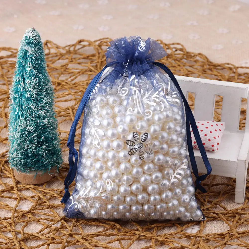 50 adet / grup 10x14cm Noel Organze çanta Çeşitli Altın Rengi Gümüş Renk Kar Tanesi Desenleri Şeker Takı Mağazası Hediye Keseleri - 4
