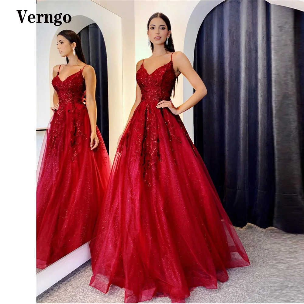Verngo Sparkly Glitter Kırmızı Tül Uzun balo kıyafetleri Spagetti Sapanlar Dantel Aplike Sevgiliye Sweep Tren Abiye giyim 2021 - 0